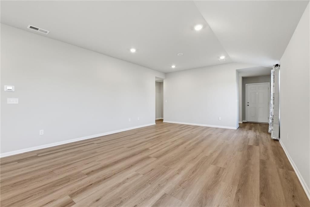 423 Park Hill Drive — photo 7