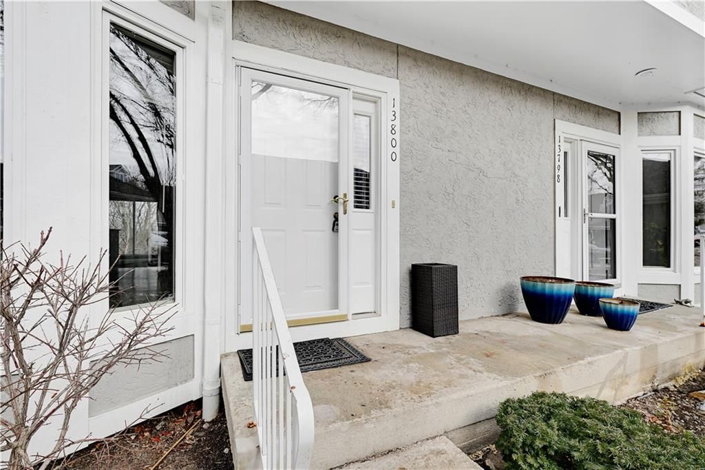 13800 W 58th Terrace, Shawnee, KS