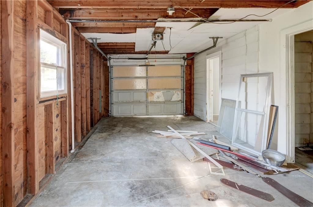 1403 Commercial Street — photo 14