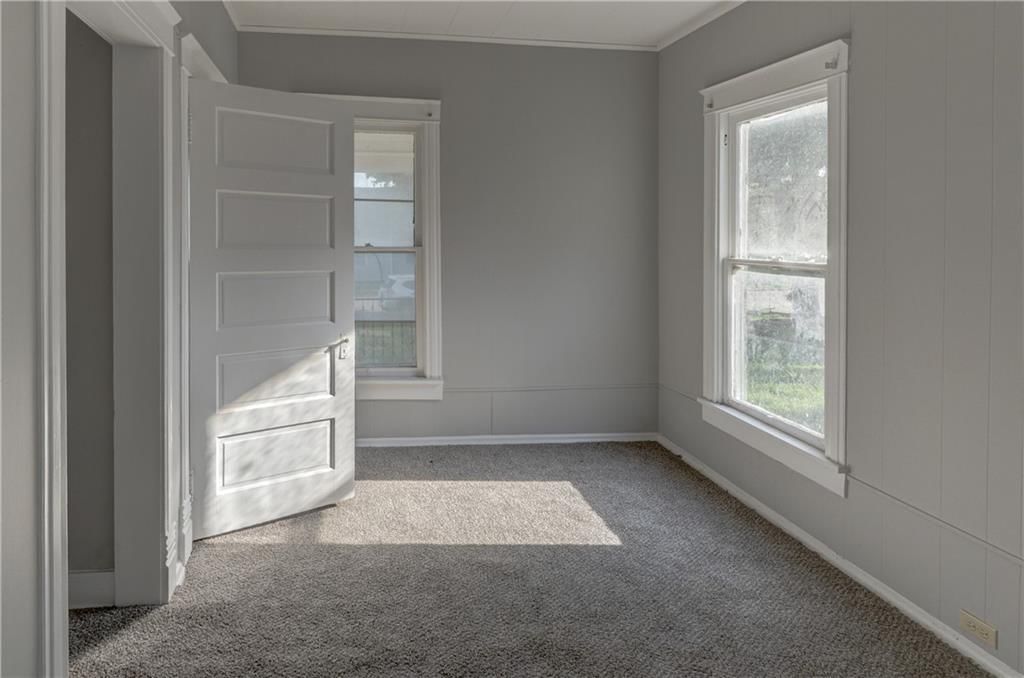 1403 Commercial Street — photo 6