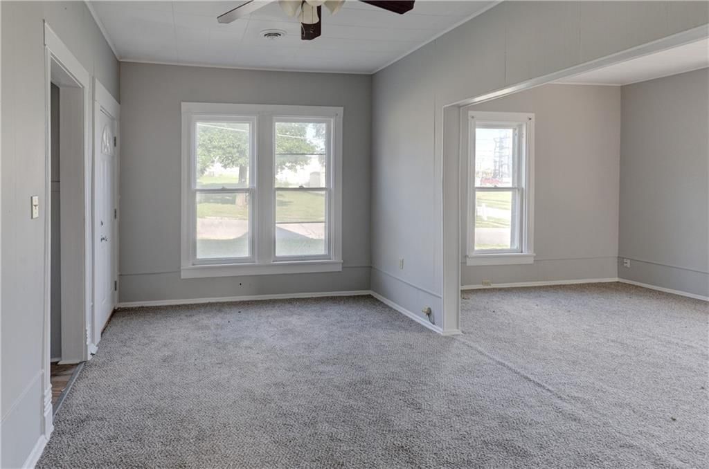 1403 Commercial Street — photo 7