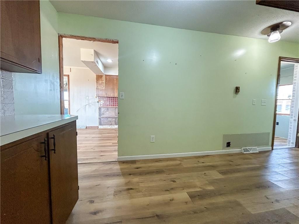 20340a KS 52 Highway — photo 18