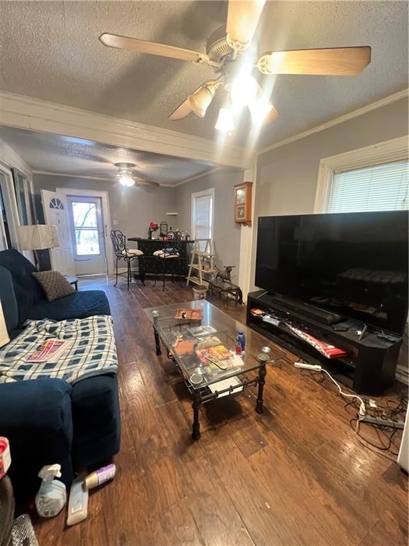 5211 Gladstone Boulevard — photo 5