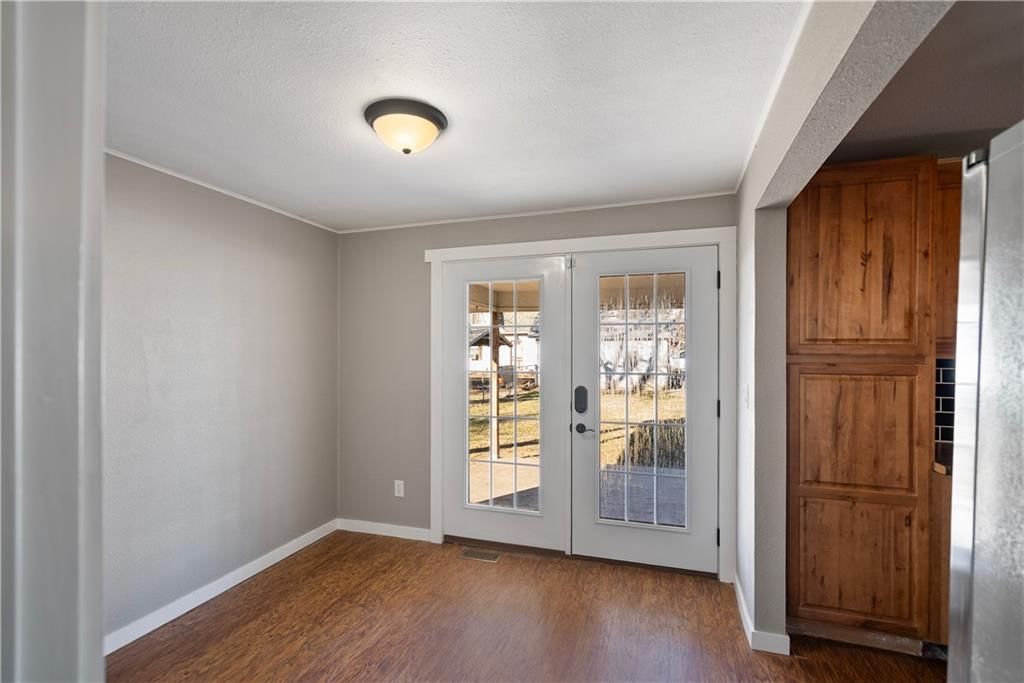 611 E 5th Avenue — photo 31