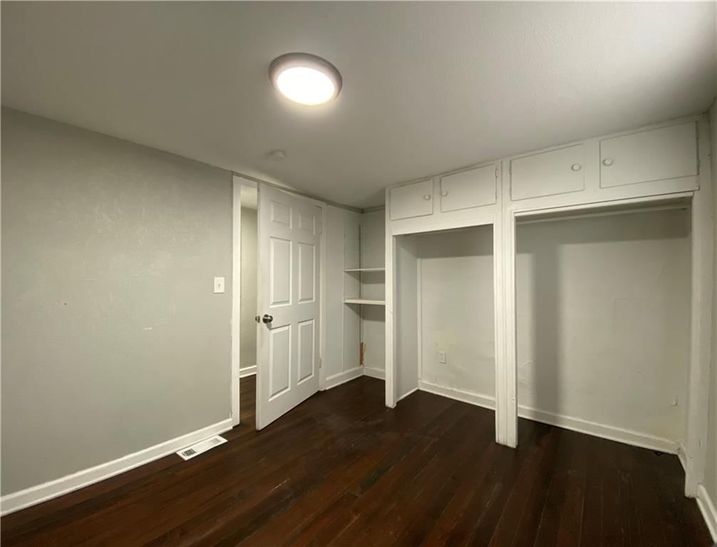 913 S Hocker Avenue — photo 13