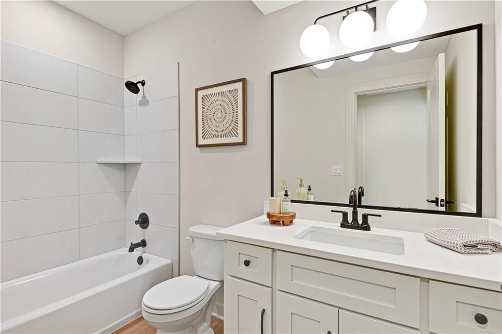 22097 W 93rd Terrace — photo 35