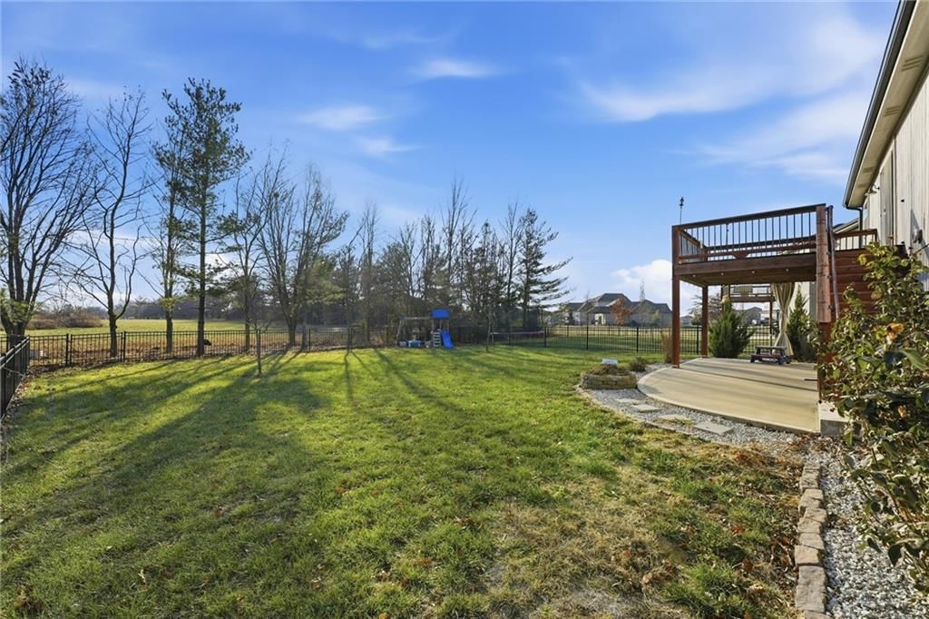 606 SE Colonial Drive — photo 34