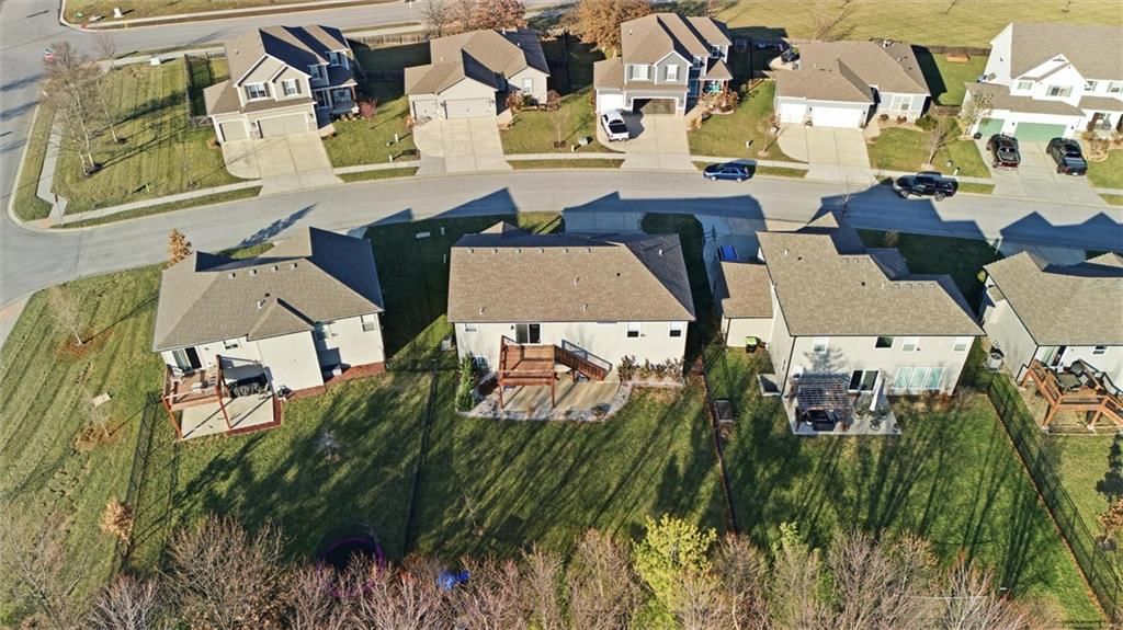 606 SE Colonial Drive — photo 41