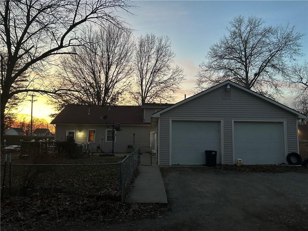 601 Main Street — photo 17
