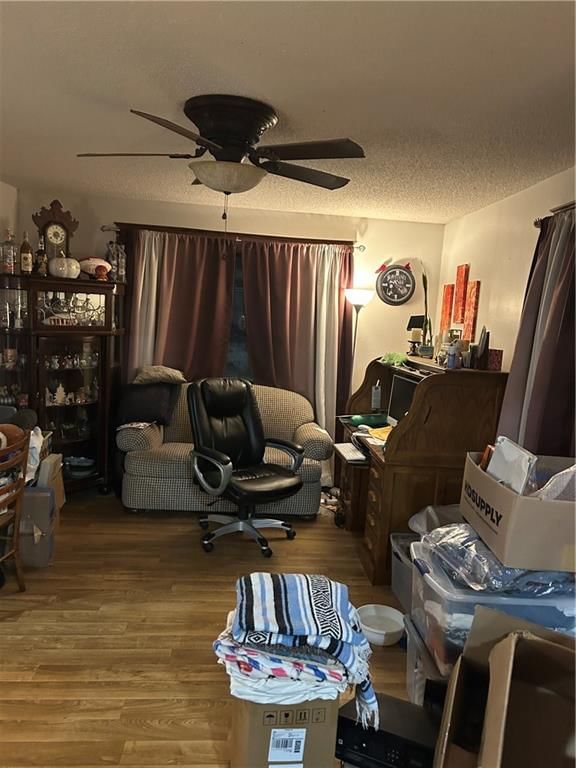 601 Main Street — photo 3
