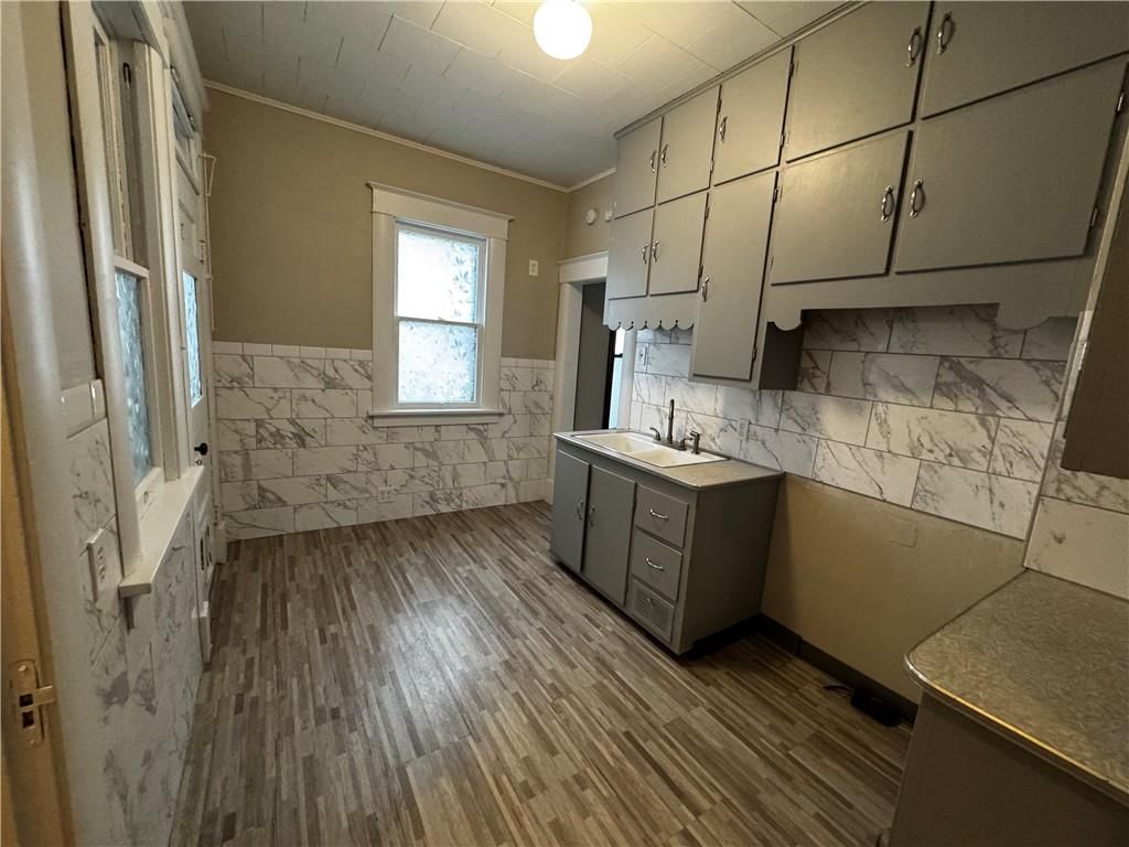 2619 Sacramento Street — photo 6