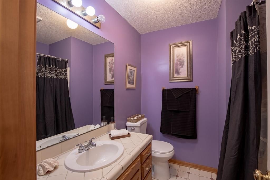 2407 S Harding Street — photo 50