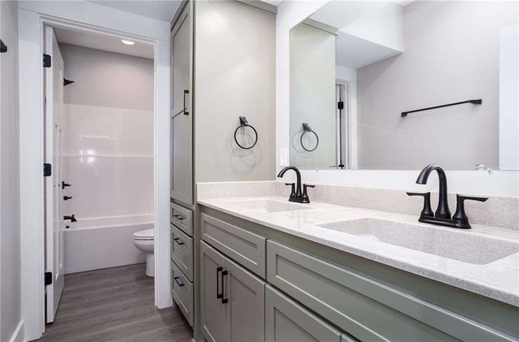 915 Eagle Ridge Drive — photo 26