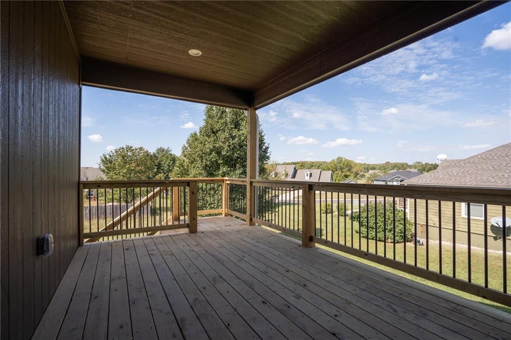 915 Eagle Ridge Drive — photo 35