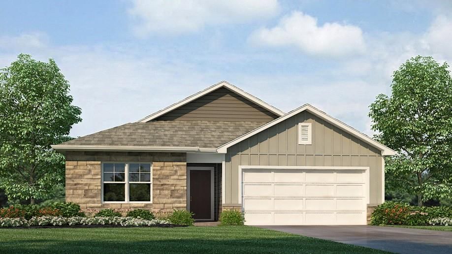 2203 Creek View Lane, Raymore, MO
