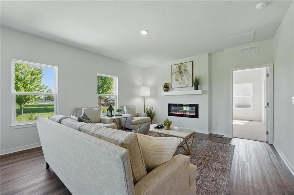 2203 Creek View Lane — photo 16
