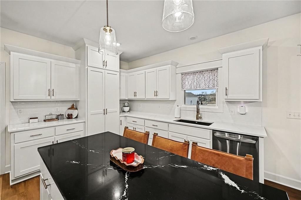 7812 NE 107th Street — photo 11