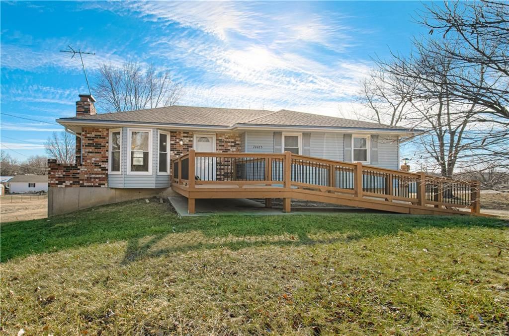 24475 W 83rd Street, Lenexa, KS