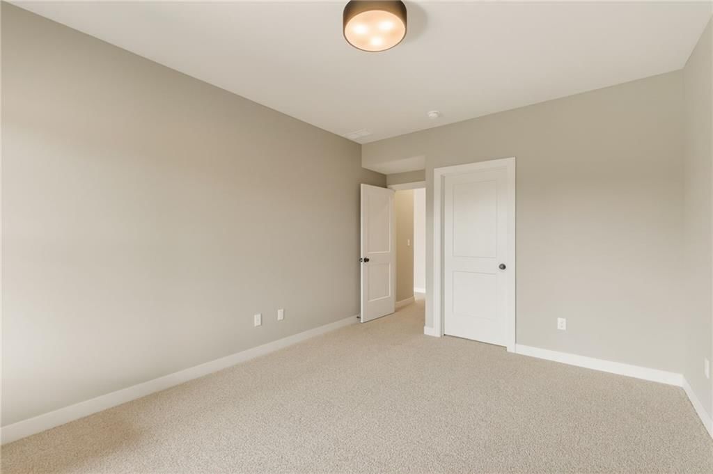 7629 N Booth Avenue — photo 41