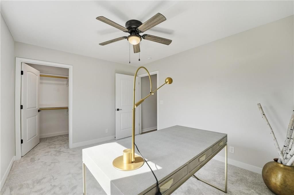 211 NW Orchard Court — photo 13