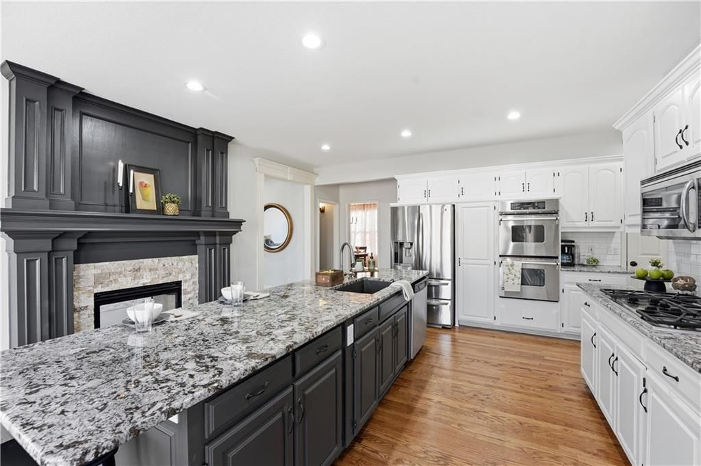14705 W 128th Street — photo 11