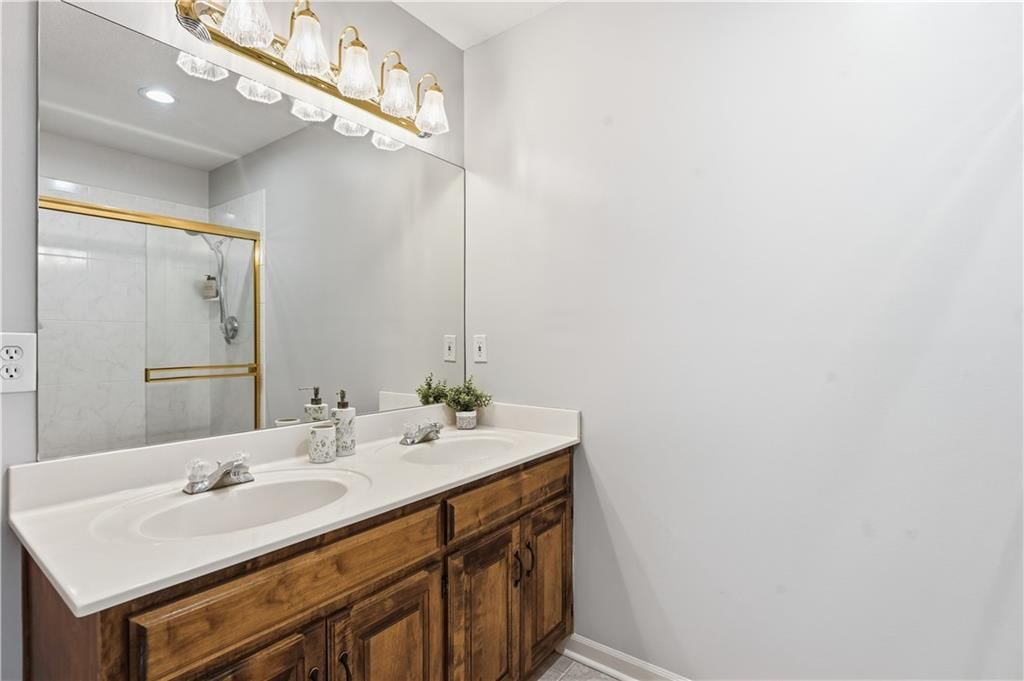 14705 W 128th Street — photo 34