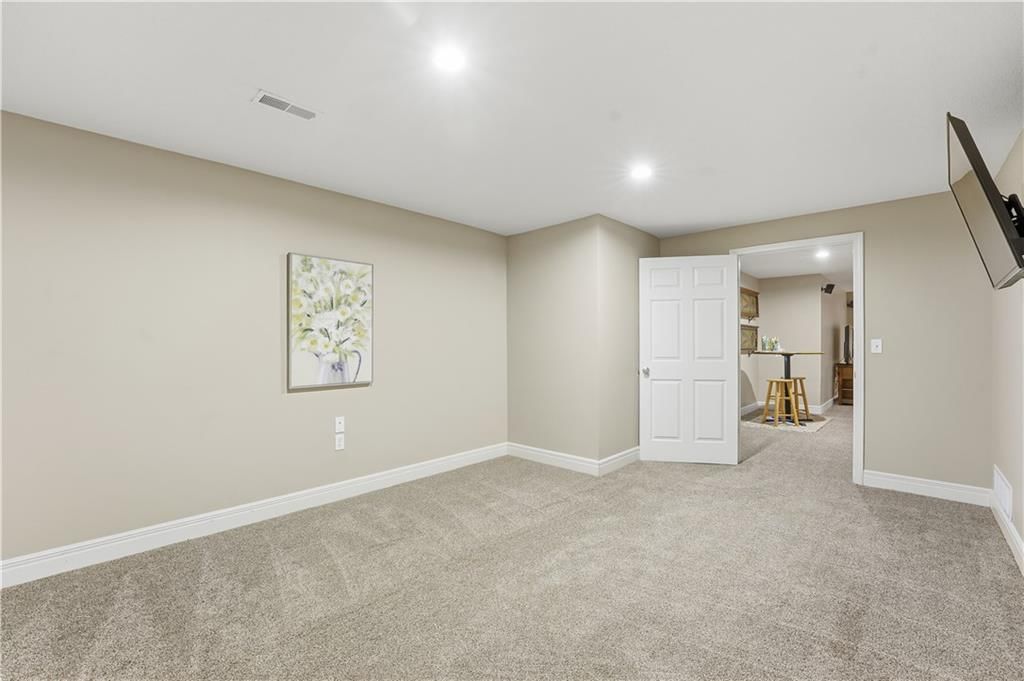 14705 W 128th Street — photo 46