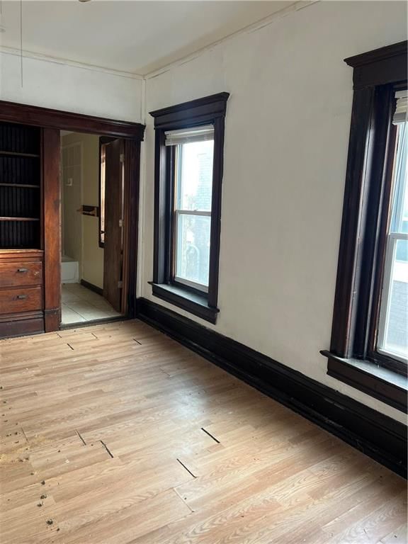 2327 Park Avenue — photo 9