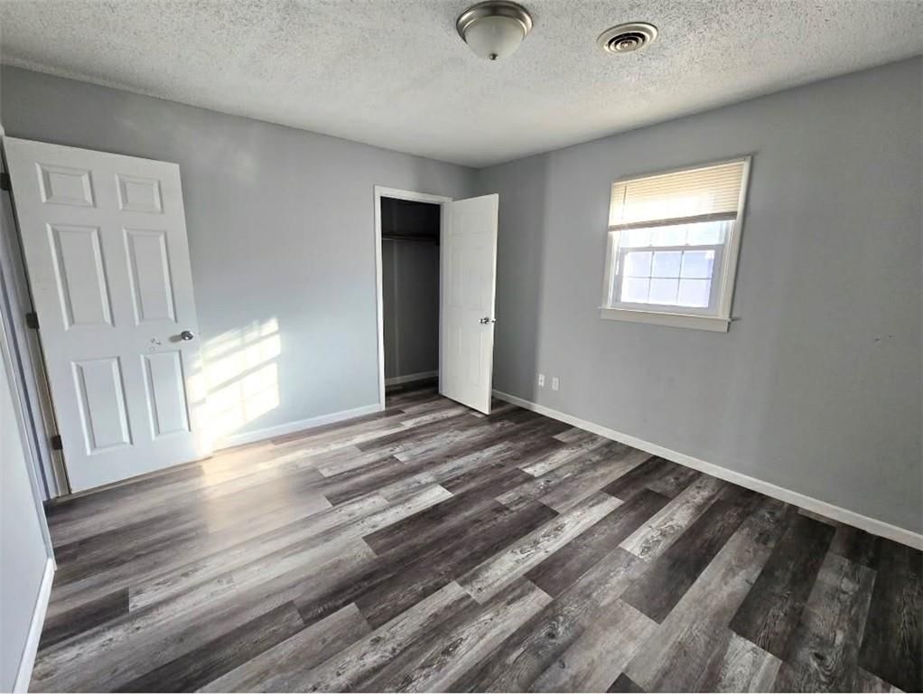709 E Lincoln Street — photo 10