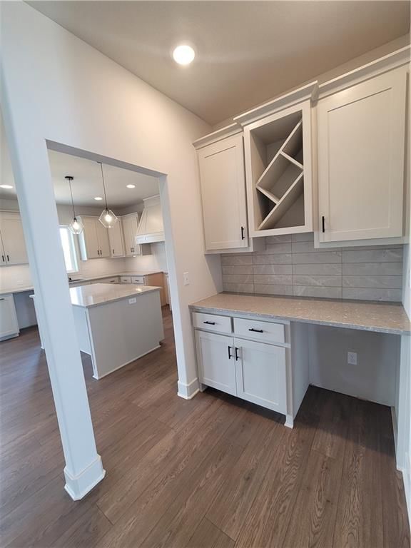 8931 N Poplar Avenue — photo 4