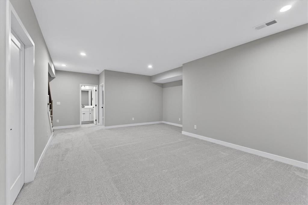 25037 W 94th Terrace — photo 47