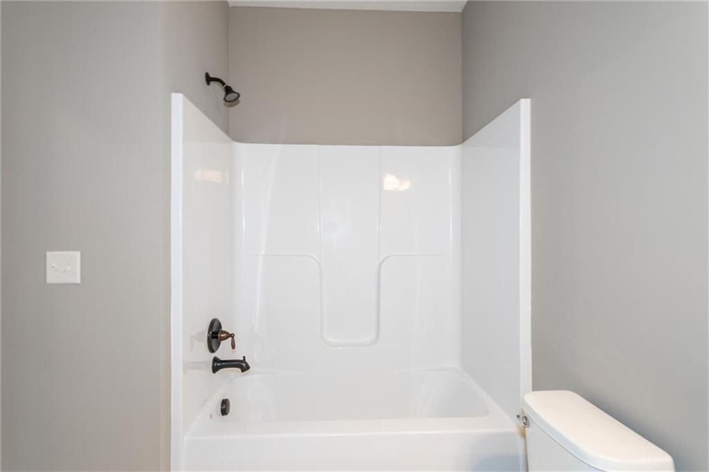 8912 N Monroe Avenue — photo 26