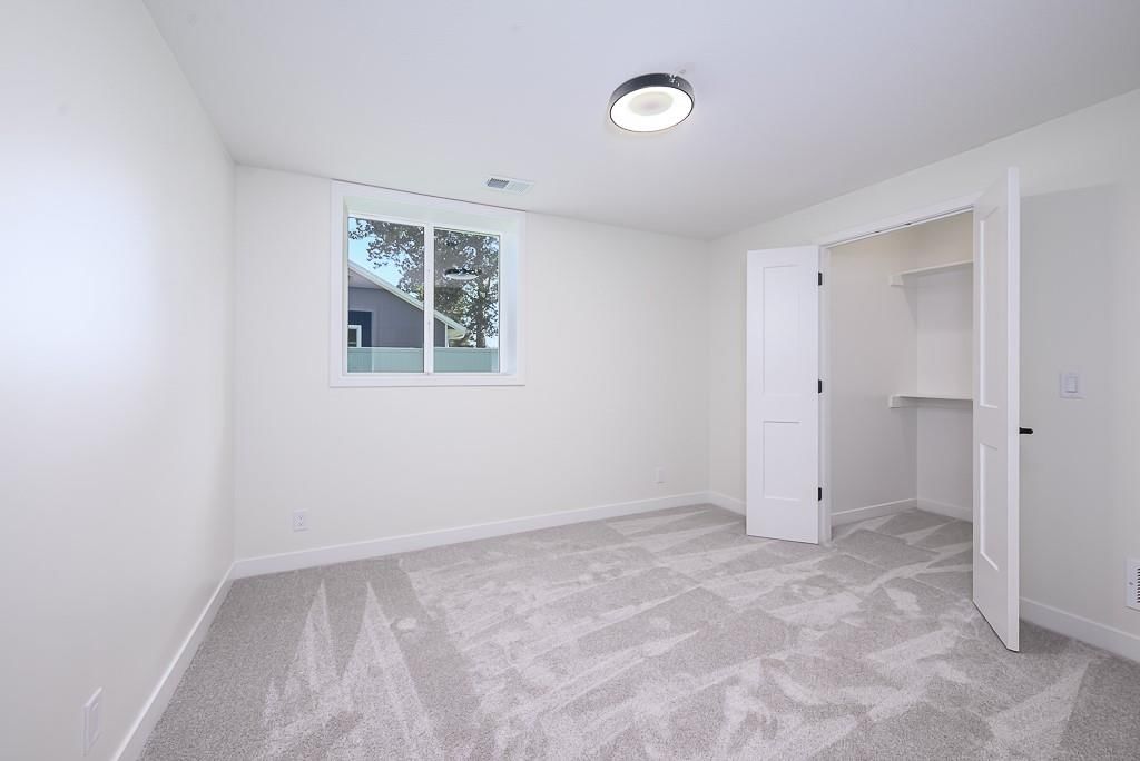 11456 Yecker Avenue — photo 21