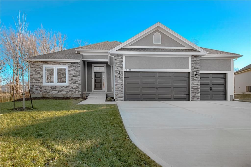 9439 N Belton Avenue, Kansas City, MO