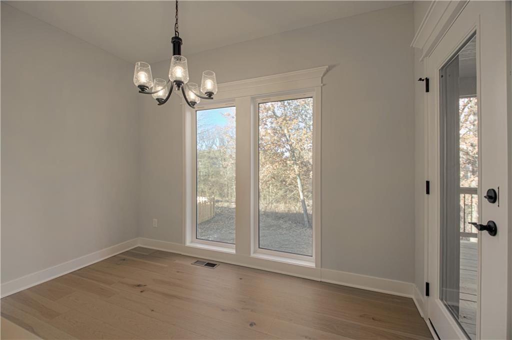 9439 N Belton Avenue — photo 8