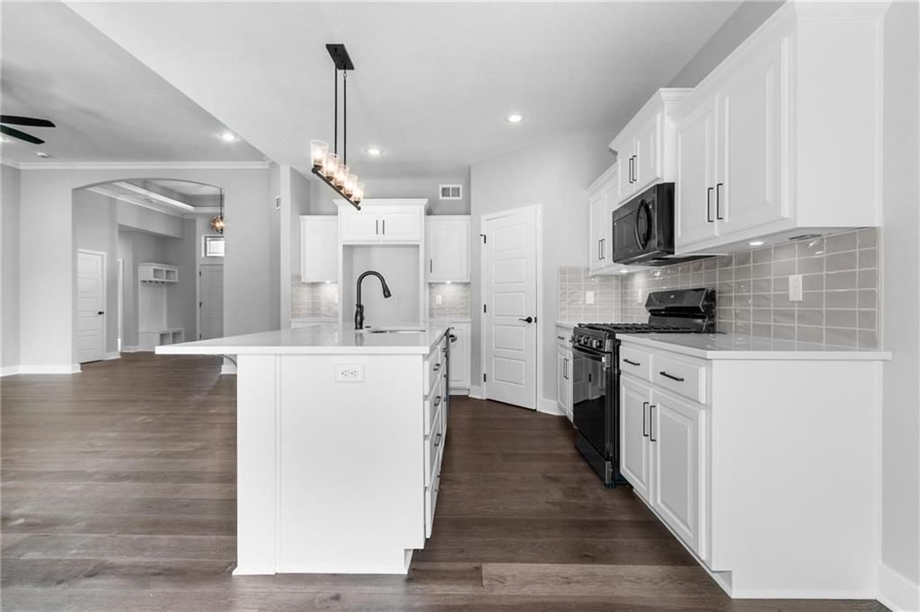 9427 N Belton Avenue — photo 12