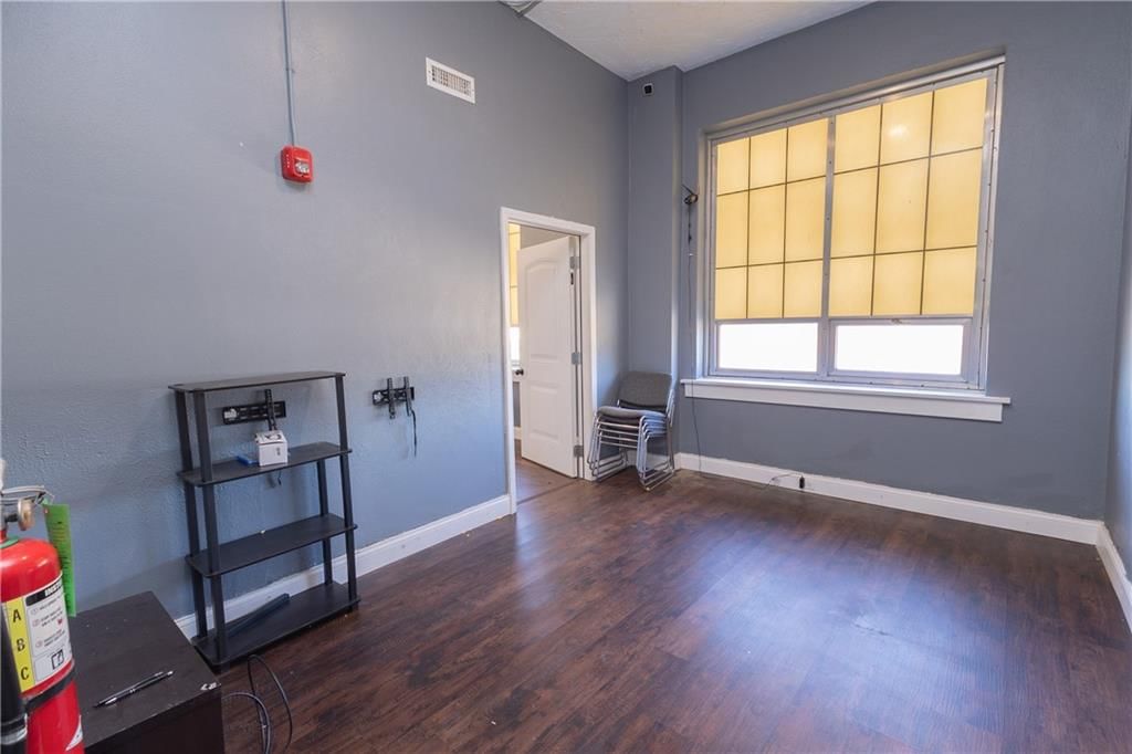 1103 Illinois Street — photo 13