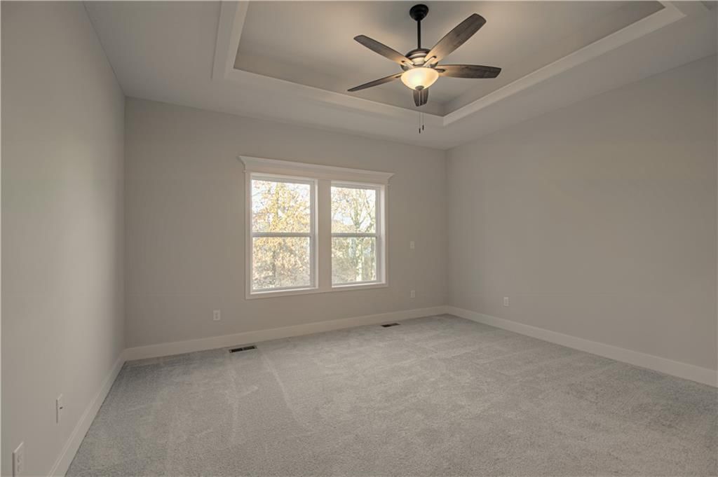 9430 N Belton Avenue — photo 11