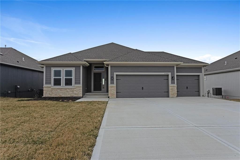 11128 N Bristol Avenue, Kansas City, MO