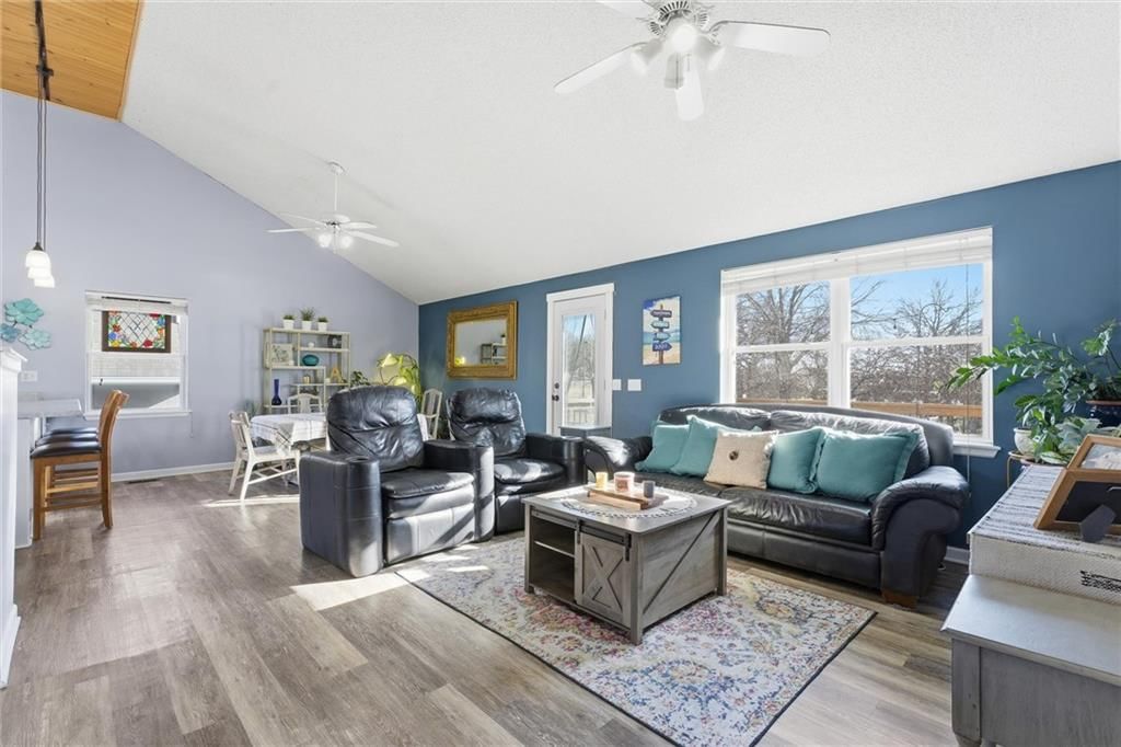 709 Feldspar Street — photo 11