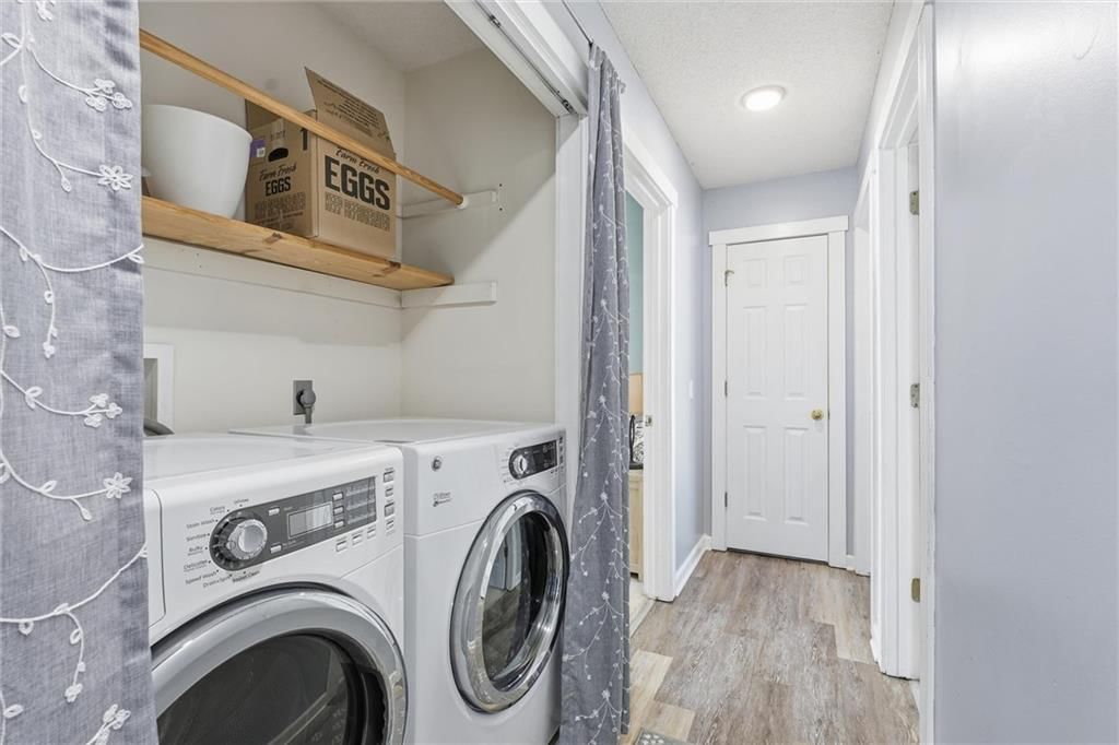 709 Feldspar Street — photo 22