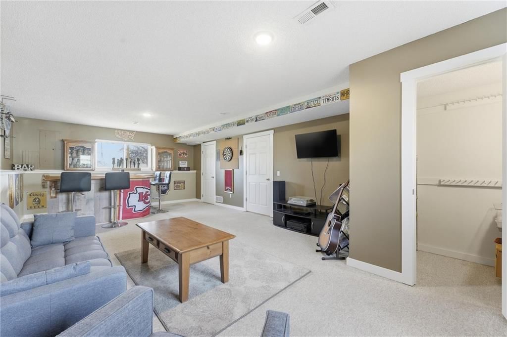 709 Feldspar Street — photo 25