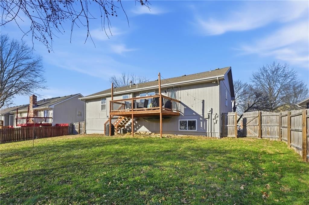 709 Feldspar Street — photo 31