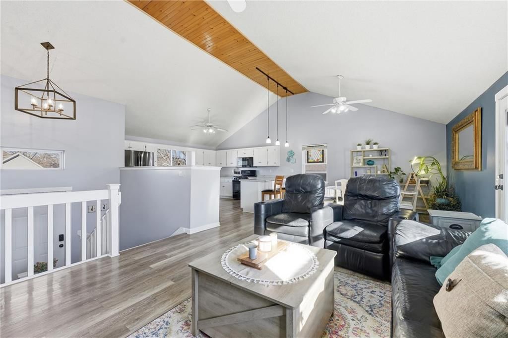 709 Feldspar Street — photo 5