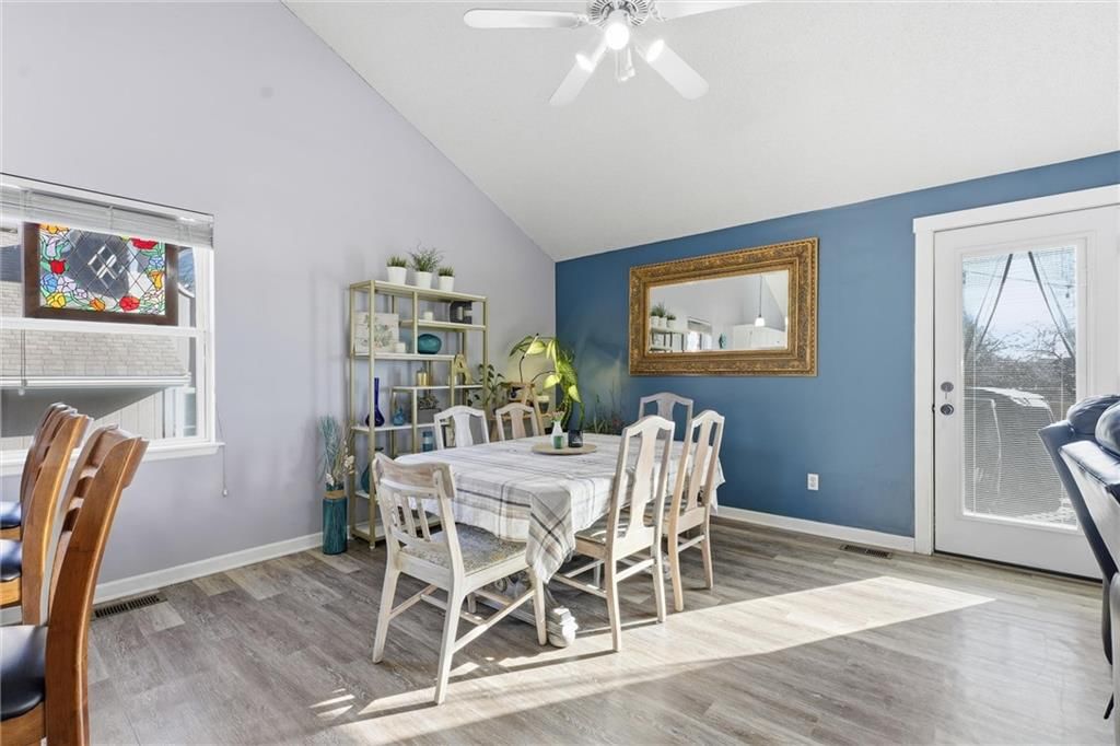 709 Feldspar Street — photo 6