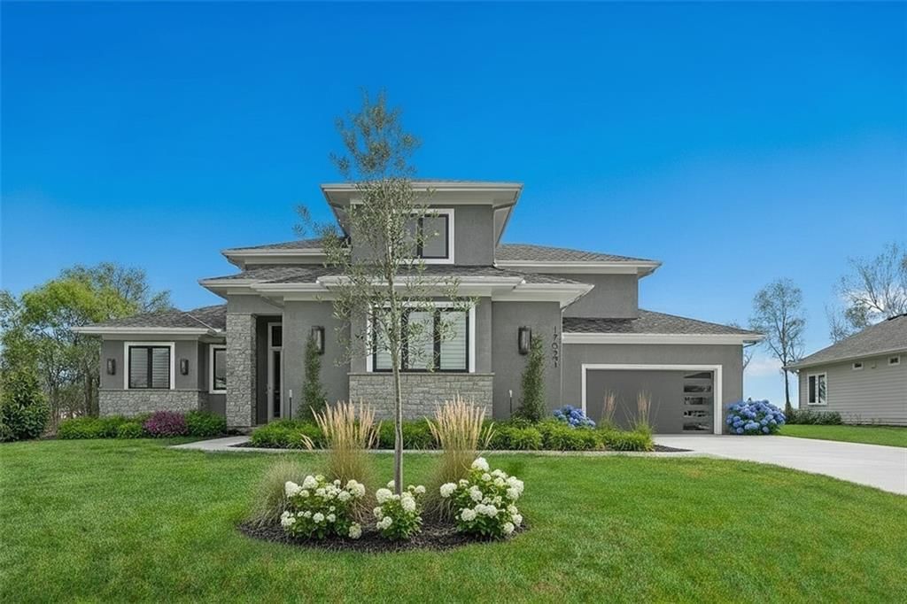 17021 Lucille Street, Overland Park, KS