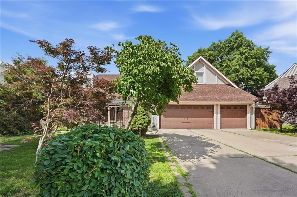 4100 NE SHADY LANE Drive — photo 5