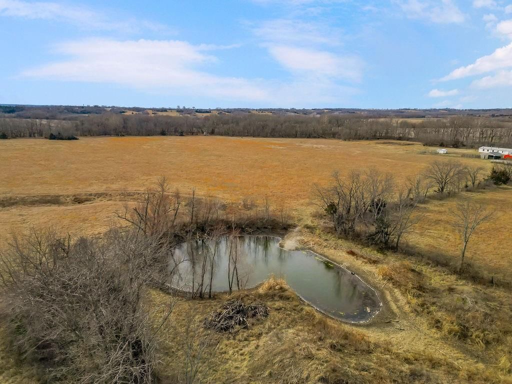 2715 Kelly Road — photo 33
