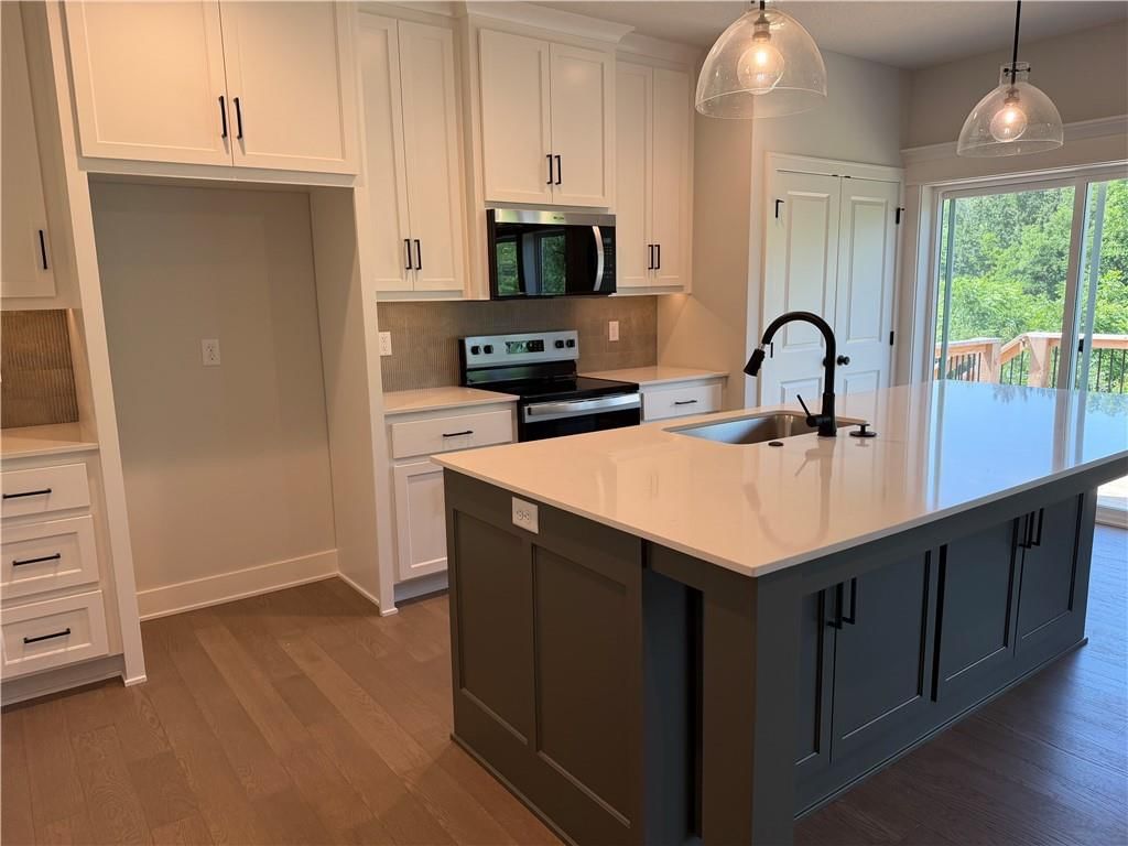600 SW Valley Drive — photo 5