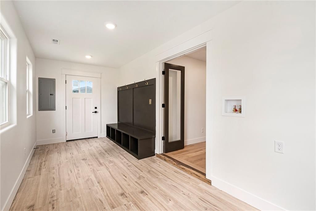 52 SE 208th Street — photo 12